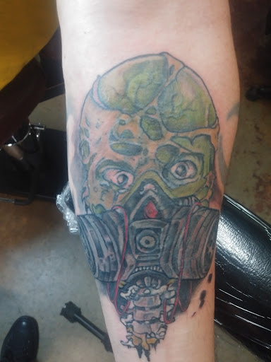 Explore hawaiian tattoo ideas for men, creative tattoo ideas in Dayton, available at Blue Byrd Tattoo