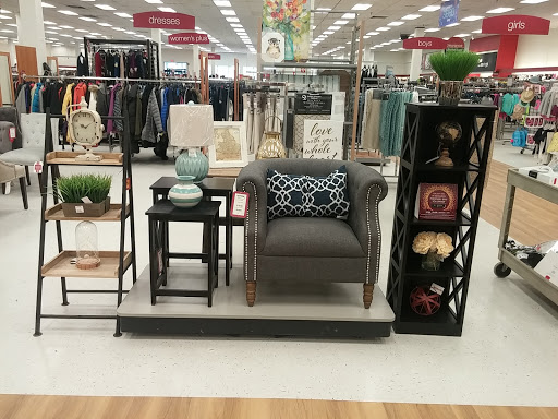 Department Store «T.J. Maxx», reviews and photos, 331 New Jersey 18, East Brunswick, NJ 08816, USA