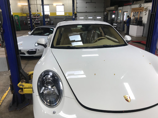 Auto Repair Shop «Personalized Auto Care», reviews and photos, 2200 Waukegan Rd, Glenview, IL 60025, USA