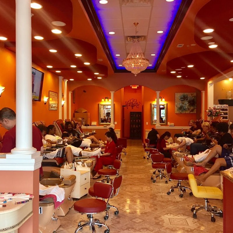 Queens Nail And Day Spa