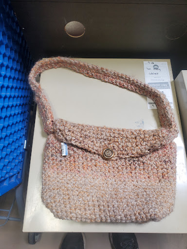 Thrift Store «Goodwill Store», reviews and photos, 2400 Landmark Ave NE, Corydon, IN 47112, USA