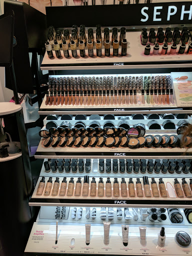 Cosmetics Store «SEPHORA», reviews and photos, 4766 Admiralty Way C1-3, Marina Del Ray, CA 90202, USA