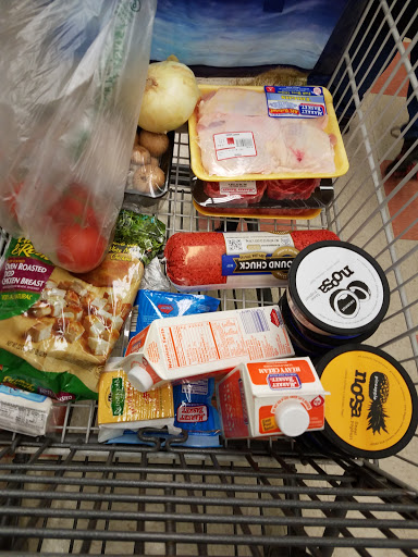 Grocery Store «Market Basket», reviews and photos, 399 John Fitch Hwy, Fitchburg, MA 01420, USA