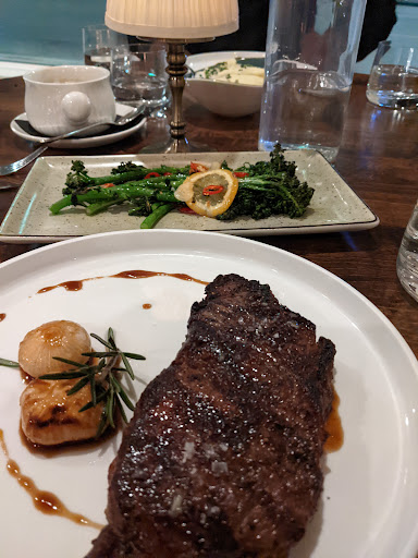 Victoria's Steak & Seafood