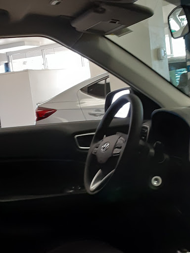 Hyundai Dealer «Jim Click Hyundai Auto Mall Tucson», reviews and photos, 700 W Auto Mall Dr, Tucson, AZ 85705, USA