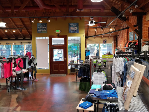 Shoe Store «Fleet Feet Sports», reviews and photos, 2311 J St, Sacramento, CA 95816, USA