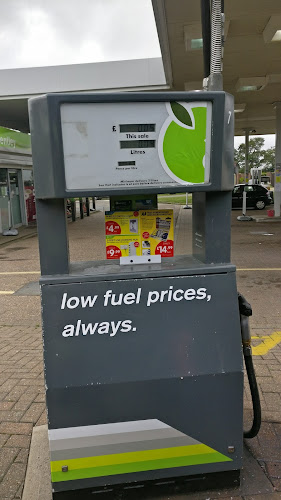 Reviews of Applegreen in Colchester - Gas station