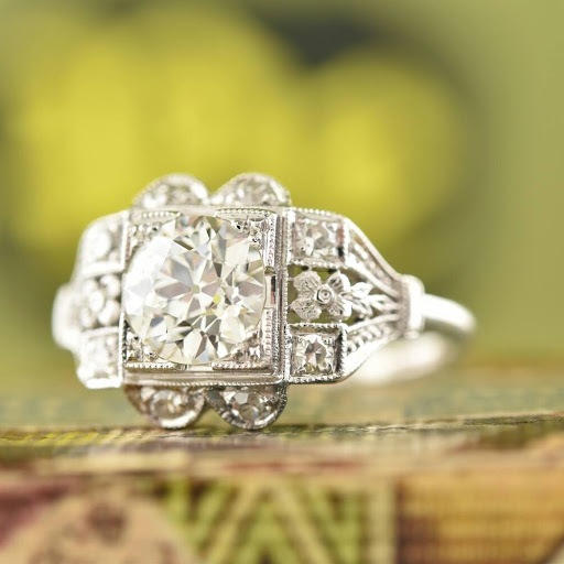 Jewelry Store «Joden Jewelers», reviews and photos, 144 S Broad St, Grove City, PA 16127, USA