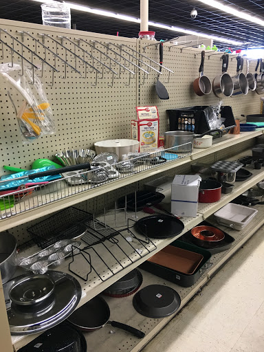 Thrift Store «Lakewood Goodwill», reviews and photos, 6002 Mt Tacoma Dr SW, Tacoma, WA 98499, USA