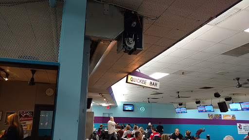 Bowling Alley «Town N Country Lanes», reviews and photos, 1100 S Wayne Rd, Westland, MI 48186, USA