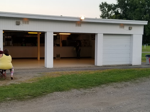 Drive-in Movie Theater «Overlook Drive-In Theatre», reviews and photos, 126 De Garmo Rd, Poughkeepsie, NY 12601, USA