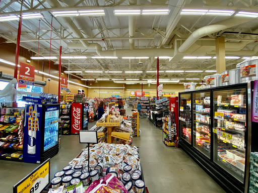 Grocery Store «Grocery Outlet Bargain Market», reviews and photos, 130 Nut Tree Pkwy, Vacaville, CA 95687, USA