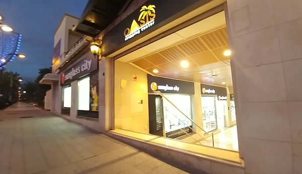 Oasis Y Americas Plaza