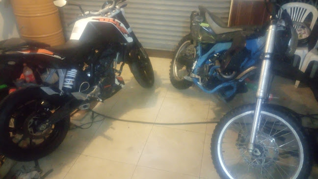 Crazy Motos - Tienda de motocicletas