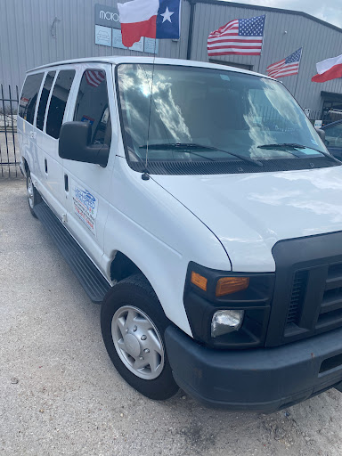 Used Car Dealer «Motors On Wheels», reviews and photos, 3909 Waldo St, Houston, TX 77063, USA