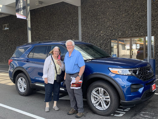 Car Dealer «Bowen Scarff Ford Lincoln», reviews and photos, 1157 Central Ave N, Kent, WA 98032, USA