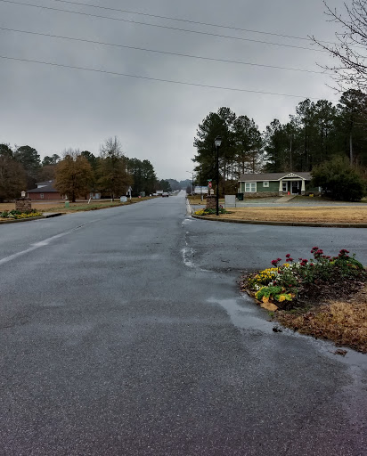 American Restaurant «Cracker Barrel Old Country Store», reviews and photos, 104 Travel Center Blvd, Dublin, GA 31021, USA