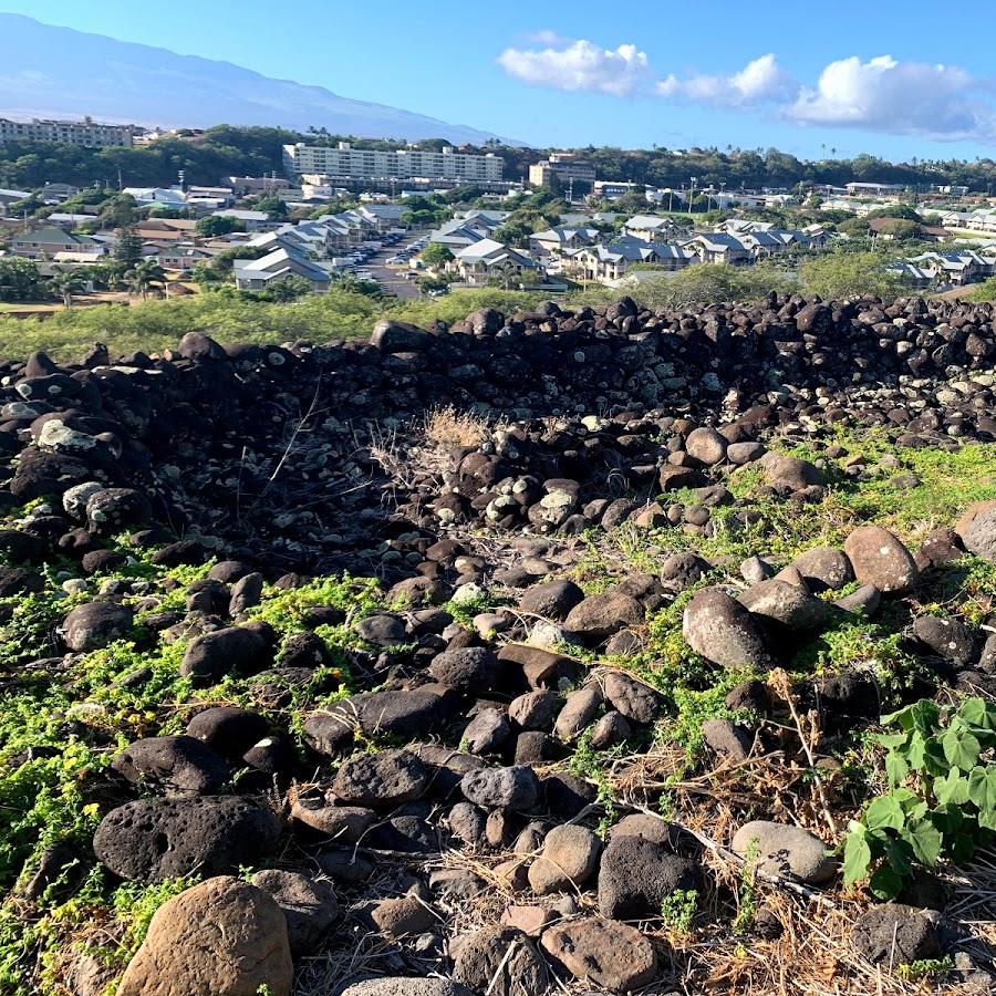 Halekiʻi-Pihana Heiau