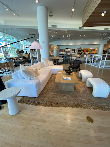 Furniture Store «Crate and Barrel», reviews and photos, 555 Bellevue Way NE, Bellevue, WA 98004, USA