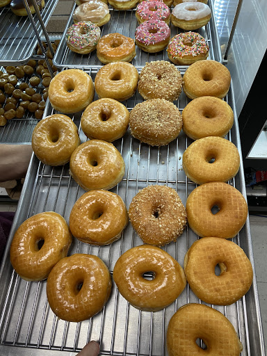 Donut Shop «A M Donuts», reviews and photos, 34 Las Tunas Dr, Arcadia, CA 91007, USA