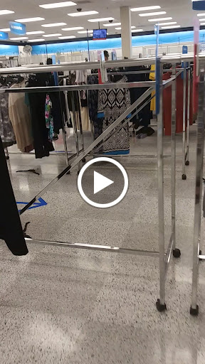 Clothing Store «Ross Dress for Less», reviews and photos, 177 Levittown Pkwy, Levittown, PA 19055, USA