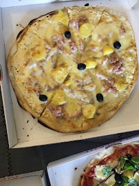 Pizza du Pizzeria Bar à Vivres à Carcassonne - n°18