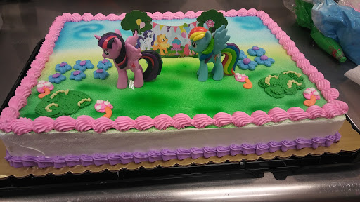 Grocery Store «Kroger», reviews and photos, 1802 N Pointe Dr, Durham, NC 27705, USA