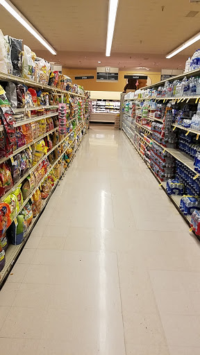 Grocery Store «Vons», reviews and photos, 7390 Cherry Ave, Fontana, CA 92336, USA