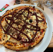 Pizza du Pizzeria Au Négociant à Cerisé - n°11