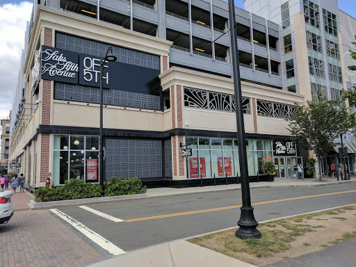 Department Store «Saks OFF 5TH», reviews and photos, 300 Canal St, Somerville, MA 02145, USA
