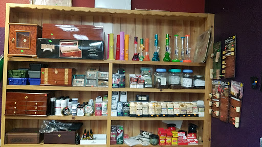 Tobacco Shop «TOBACCO AND BEYOND», reviews and photos, 3947 N Belt Line Rd, Irving, TX 75038, USA