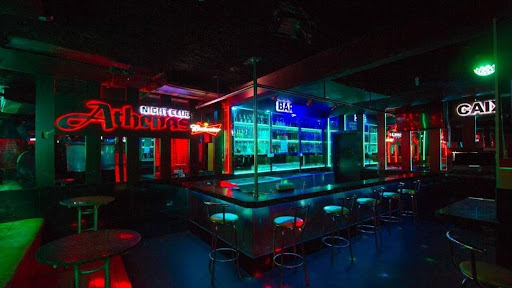 Logo da empresa - Athenas Night Club