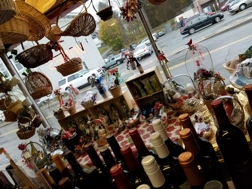 Liquor Store «Hancock Liquor Store Inc», reviews and photos, 27 W Main St, Hancock, NY 13783, USA