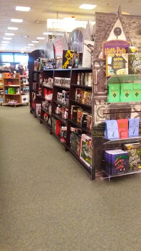 Barnes & Noble image