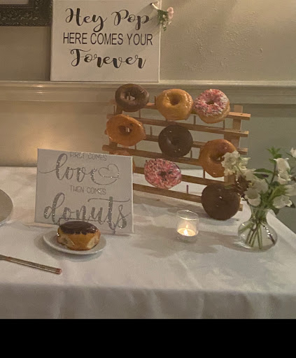 Donut Shop «Suzy-Jo Donuts», reviews and photos, 49 E 4th St, Bridgeport, PA 19405, USA