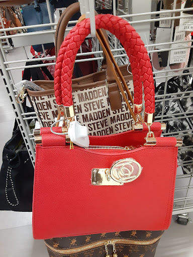 Shopping Mall «North Hanover Mall», reviews and photos, 1155 Carlisle St, Hanover, PA 17331, USA