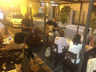 Siddharta Jazz Wine & Food - Via Giuseppe Massari, 3, 74123 Taranto TA, Italy