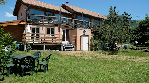 Lodge gîtes des Fayards La Roche-des-Arnauds