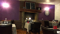 Atmosphère du Restaurant La Petite Auberge à La Ferté-Saint-Aubin - n°4