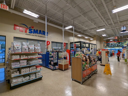 Pet Supply Store «PetSmart», reviews and photos, 13866 Metrotech Dr, Chantilly, VA 20151, USA