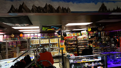 Vaporizer Store «Payless Tobacco and Vape Shop - Smoke & Pipe Shop - Kratom Shop», reviews and photos, 6385 Wadsworth Blvd, Arvada, CO 80003, USA