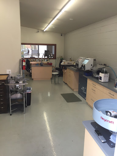 Jeweler «Ken and Daughter Jewelers», reviews and photos, 707 E 1st St, Newberg, OR 97132, USA