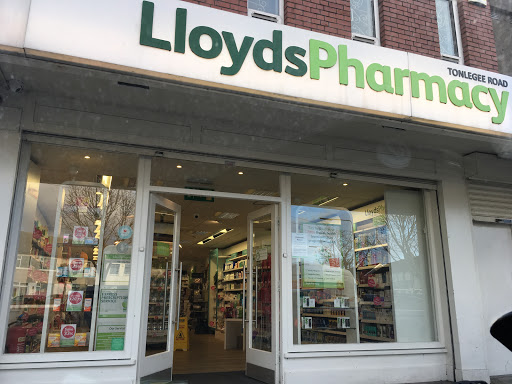 McCabes Pharmacy Tonlegee in Dublin 5, Co. Dublin (Baile Átha Cliath)