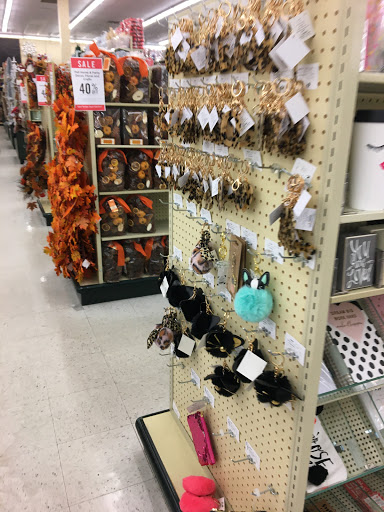 Craft Store «Hobby Lobby», reviews and photos, 1855 Montgomery Hwy #100, Hoover, AL 35244, USA