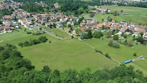 STUDIO ELLEDANGE à Hières-sur-Amby