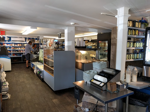 Variety Store «Springs General Store», reviews and photos, 29 Old Stone Hwy, East Hampton, NY 11937, USA