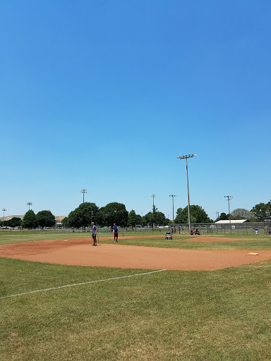 Park «Lindsay/Lyons Park and Sports Complex», reviews and photos, 2310 Atascocita Road, Humble, TX 77396, USA