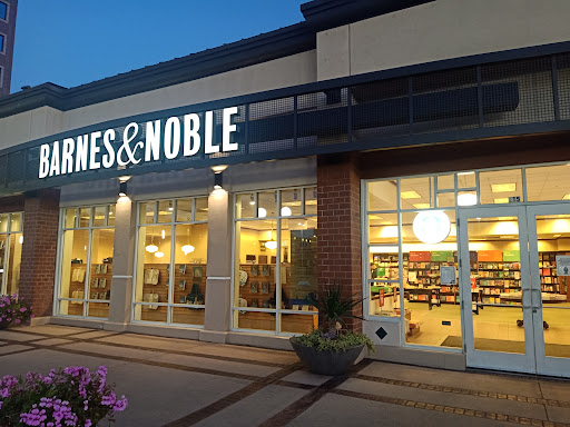 Book Store «Barnes And Noble», reviews and photos, 7610 Hazard Center Dr, San Diego, CA 92108, USA