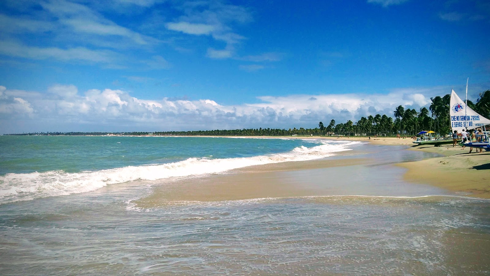 Praia de Maracaipe的照片 带有碧绿色纯水表面