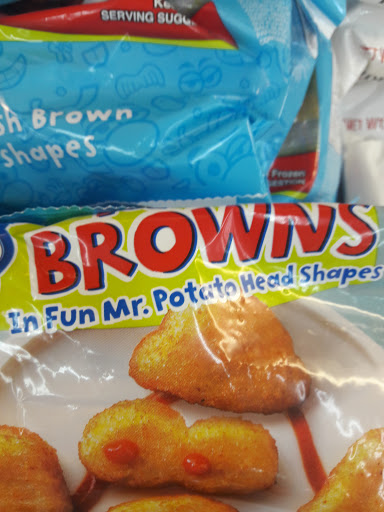 Grocery Store «Grocery Outlet Bargain Market», reviews and photos, 4157 NW U.S. 101 #101, Lincoln City, OR 97367, USA